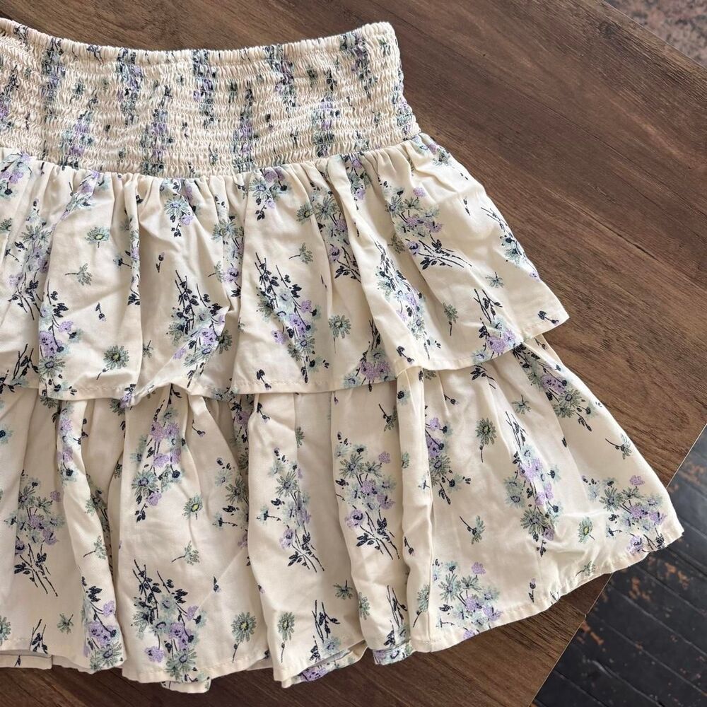Aerie Women's Cream and White Skirt